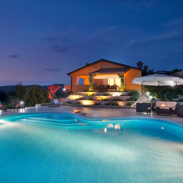 Villa Diora Home & Spa, Villa Diora Karojba