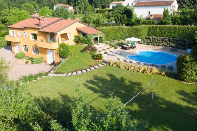Exterior, Villa Diora Karojba